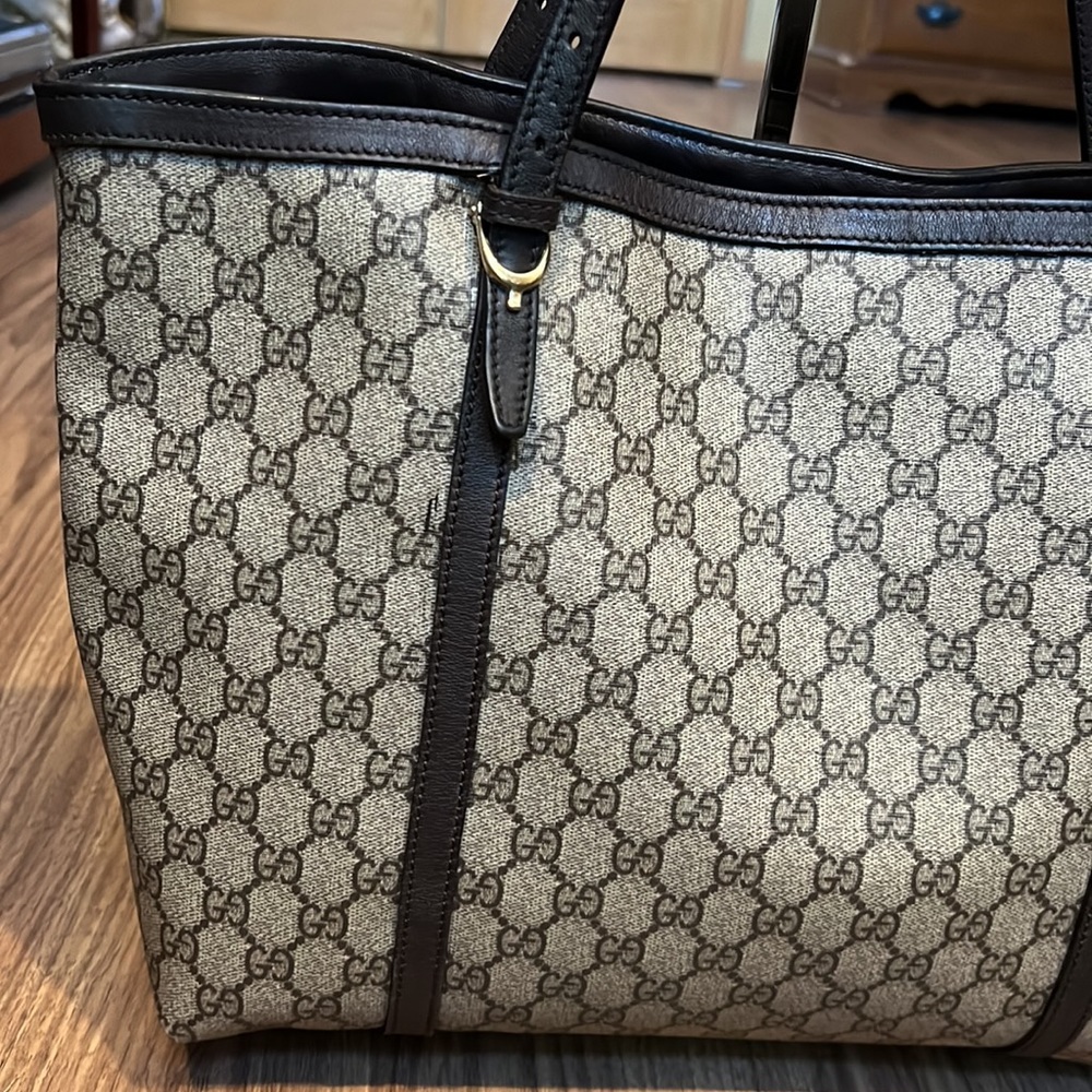 A21- 💯 % authentic Gucci shoulder bag - Picture 6 of 16